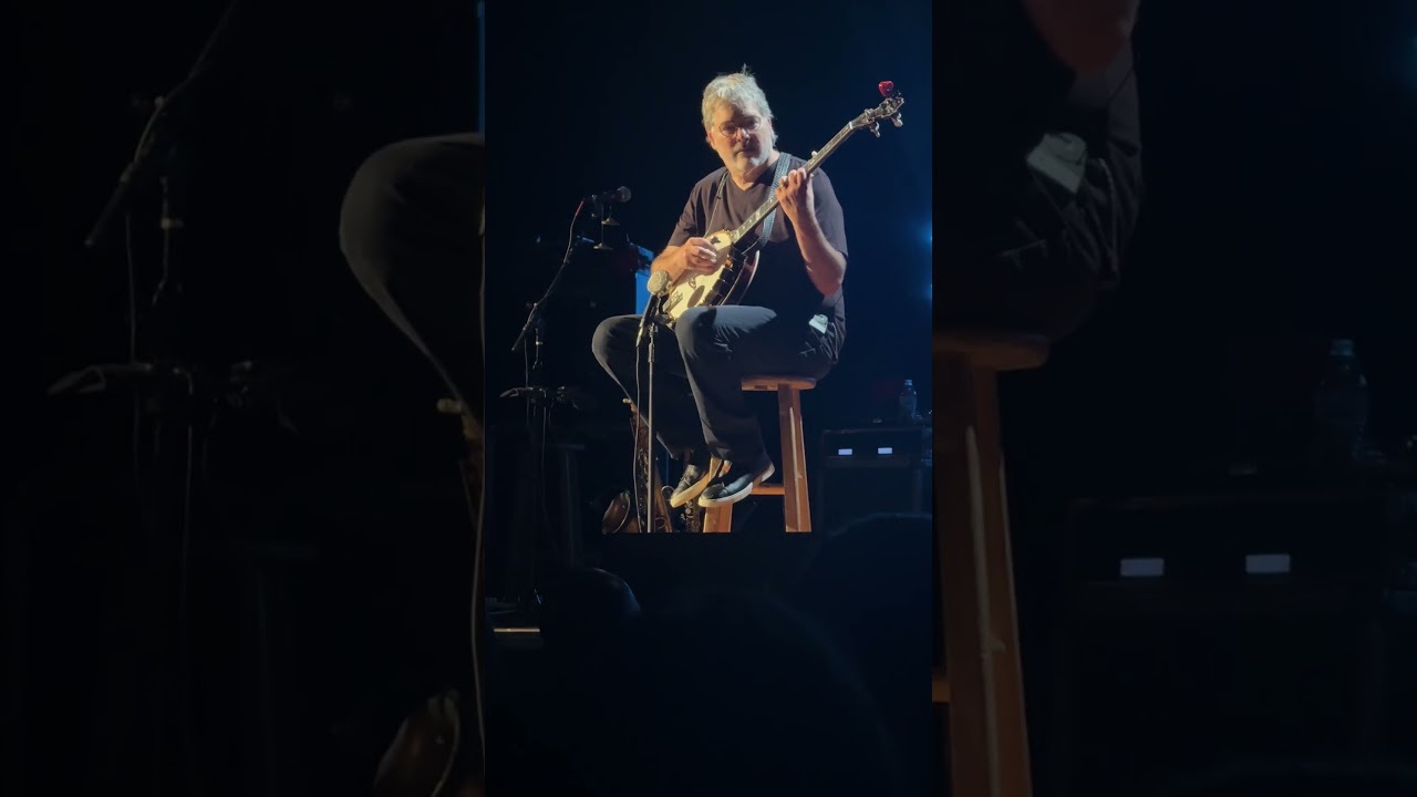 Béla Fleck Solo on His Bellbird Banjo| Taft Theatre 2025