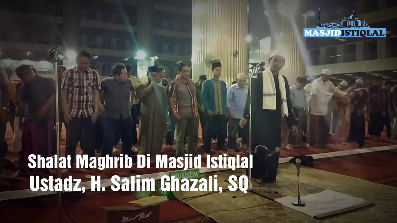 Ustadz H. Salim Ghazali, SQ. Imam Masjid Istiqlal