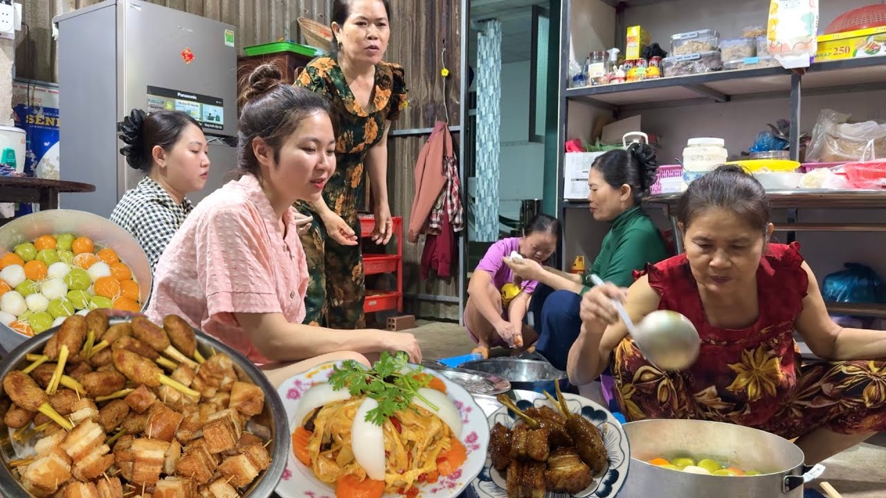 Ngày Đám Xả Tang Ông Nội, Gia Đình Tất Bật Chuẩn Bị Nấu Nướng Cúng, Ăn Uống Thật Ấm Áp