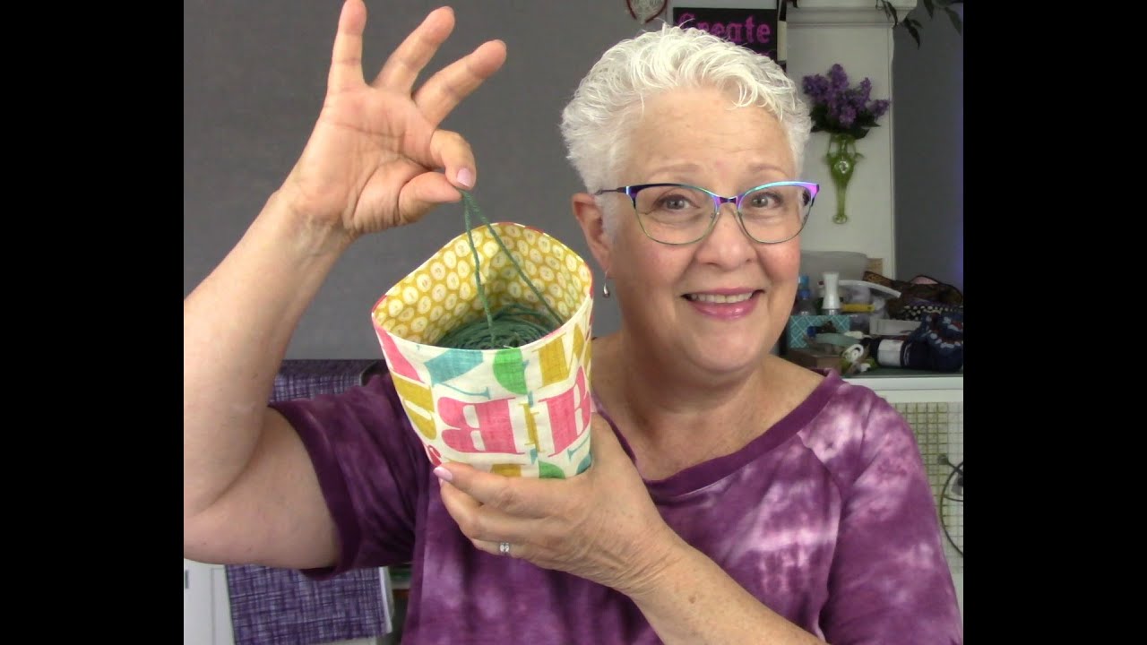 Learn to make a yarn cozy with The Creative Obsession