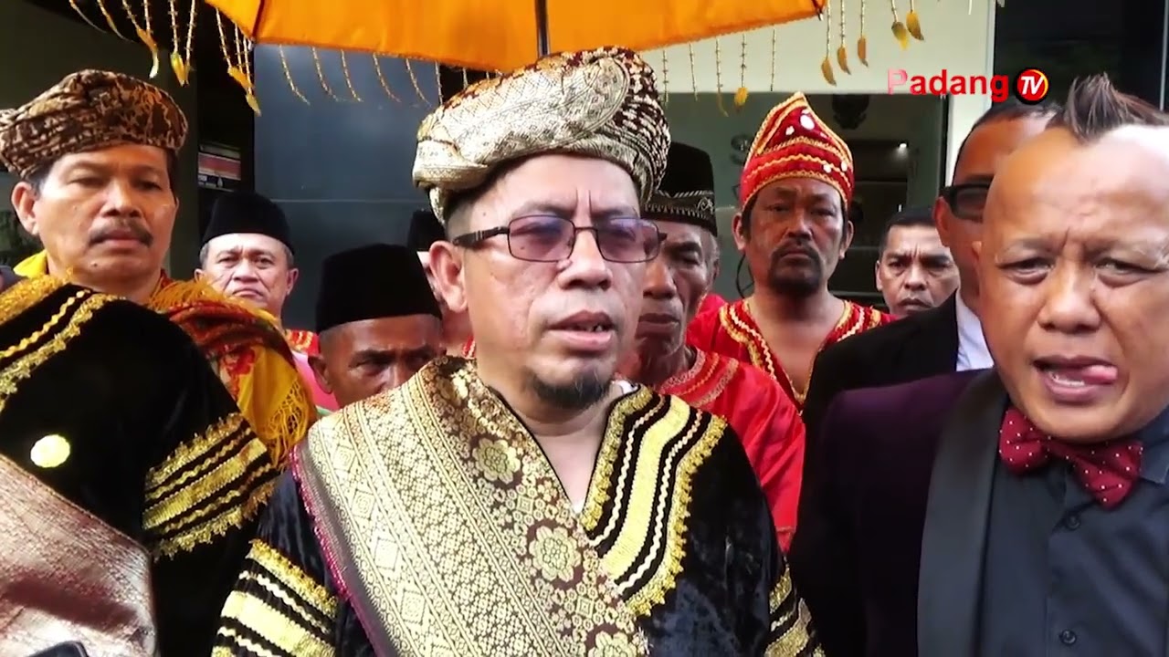 PEMUKA ADAT MINANGKABAU MINTA ABU JANDA DIADILI DI SUMBAR