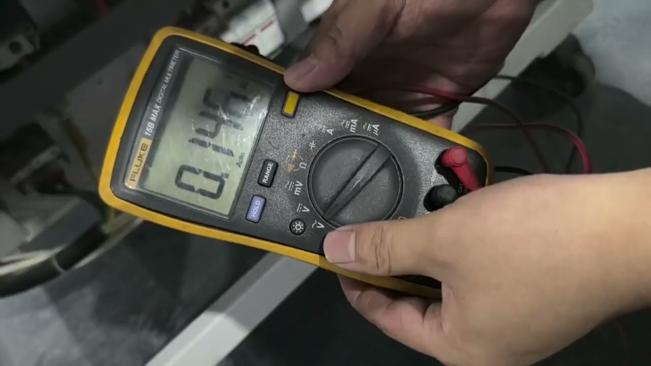 Voltage detection