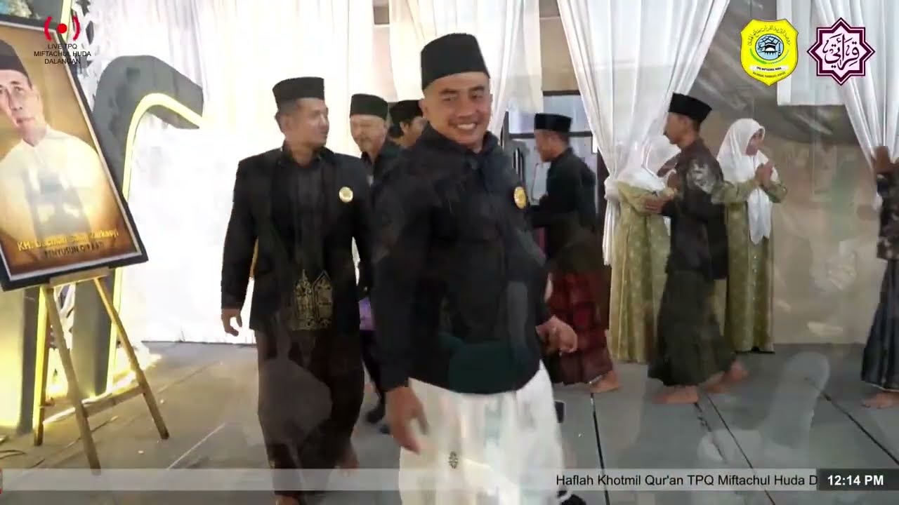 Penganugerahan Santri Berprestasi TPQ Miftachul Huda Dalangan