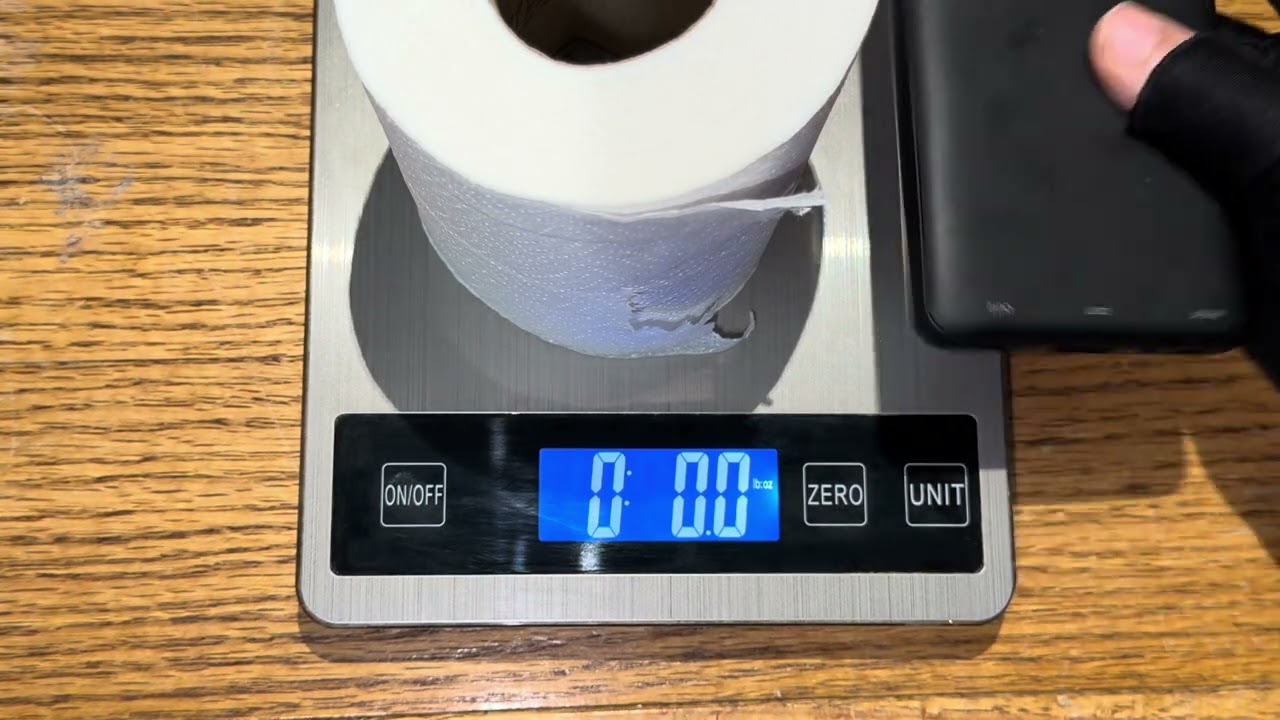 Overview Deweywei 33 lb Waterproof Rechargeable Food Scale