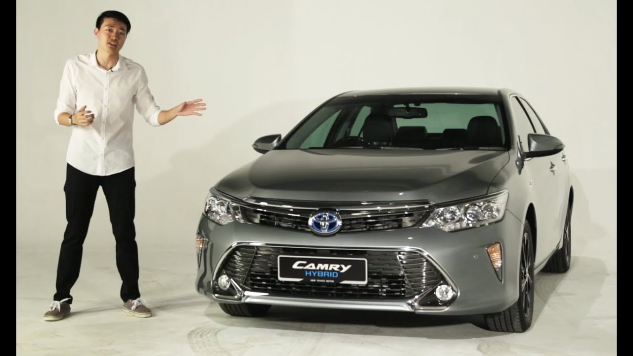 2015 Toyota Camry Hybrid Walk-Around Tour - paultan.org