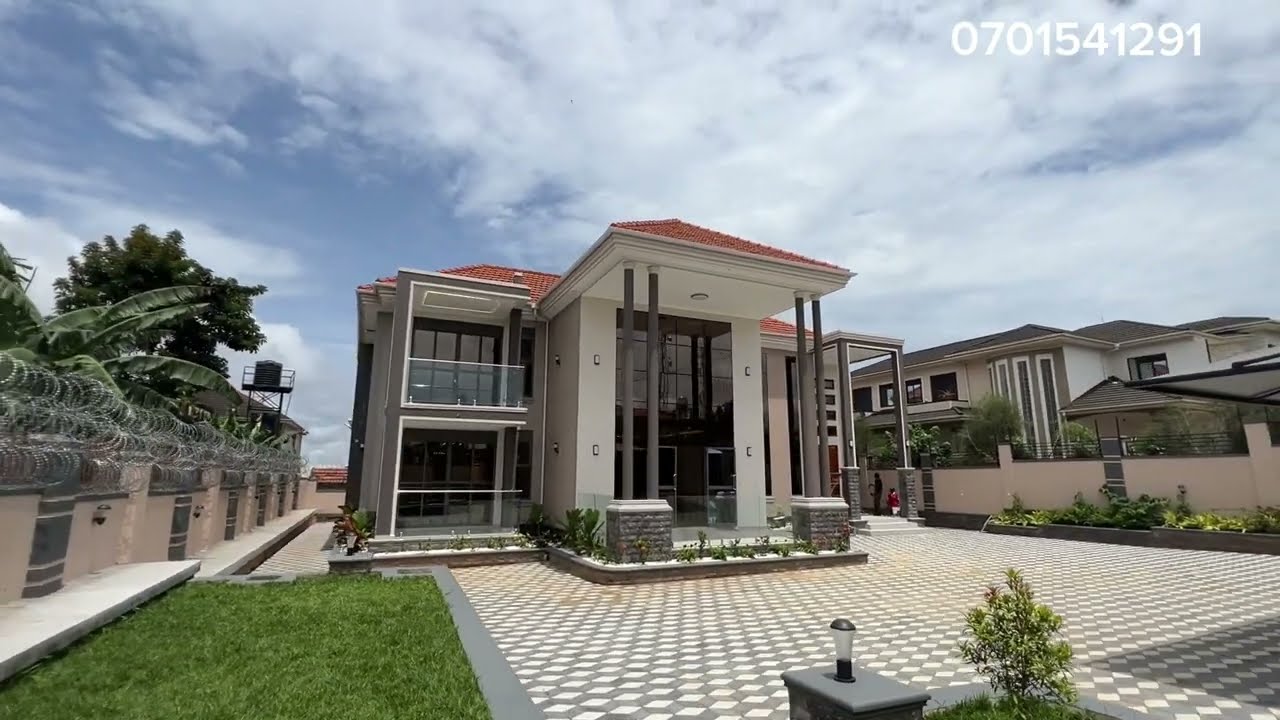 New Mansion in Akright Bwebajja $650,000 USD