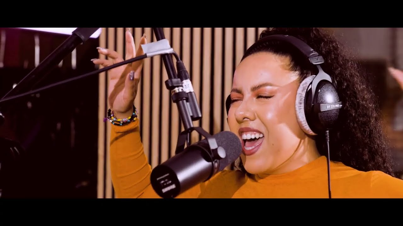5 Fine Frøkner | Gabrielle | Funk Cover ft. Kirsti Lucena
