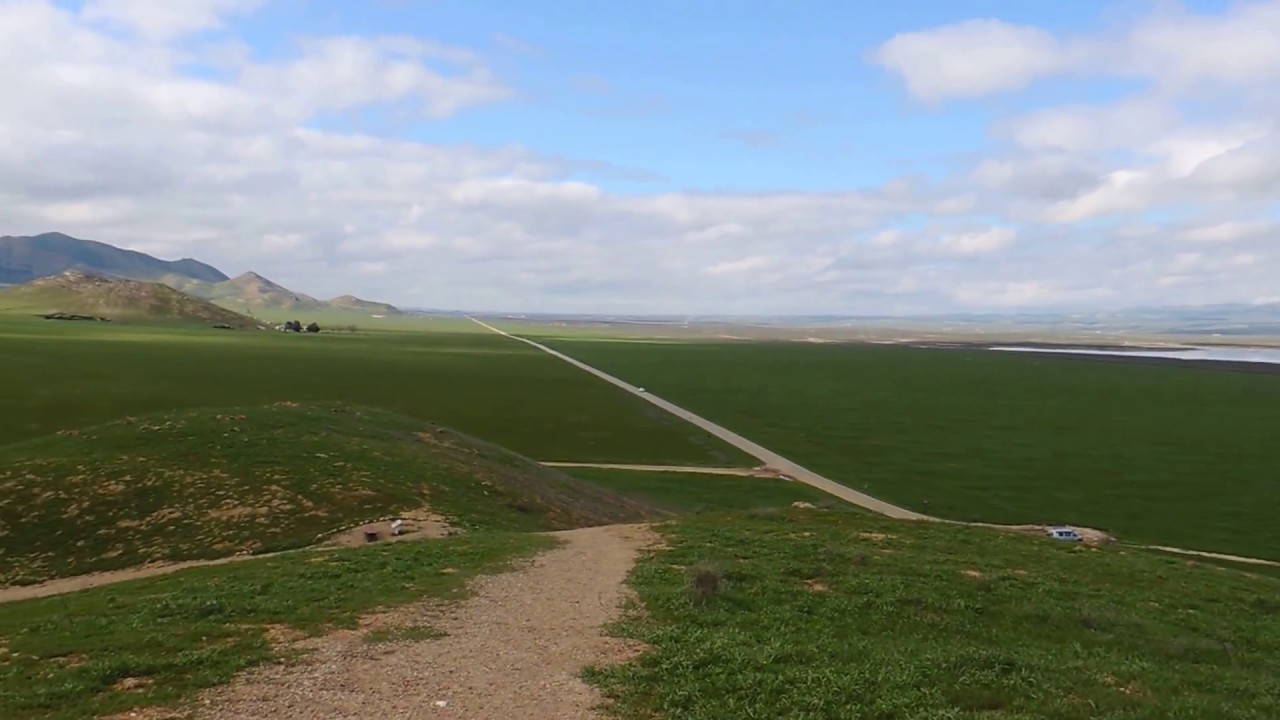 Soda Lake Road
