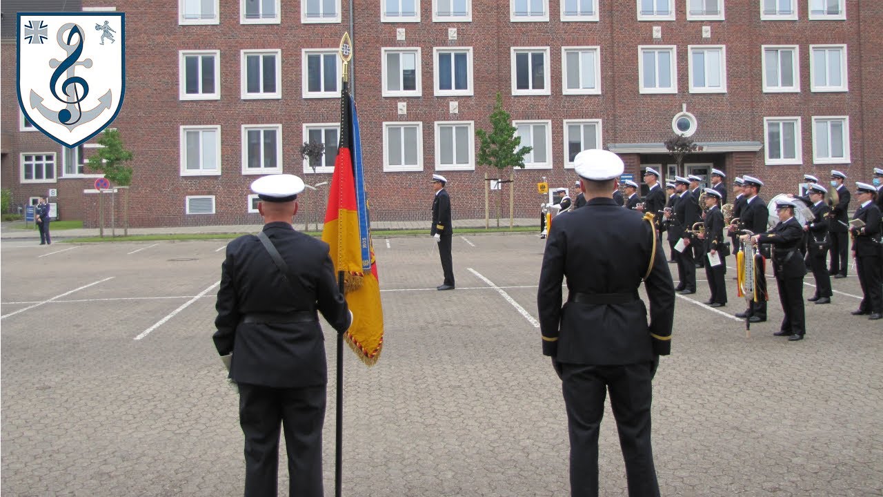 Präsentiermarsch der Marine (Holländischer Ehrenmarsch) - Marinemusikkorps Wilhelmshaven
