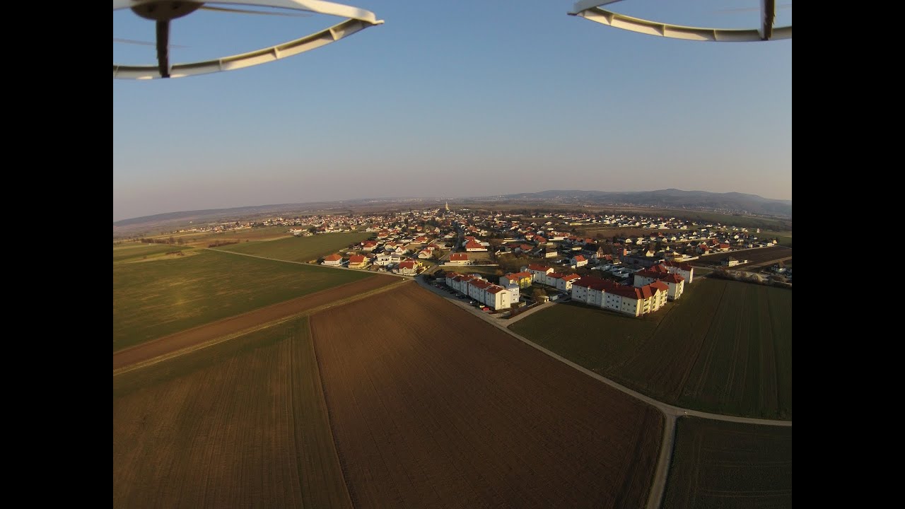 Drohnenflug Schattendorf - Krippelberg, Haussatz