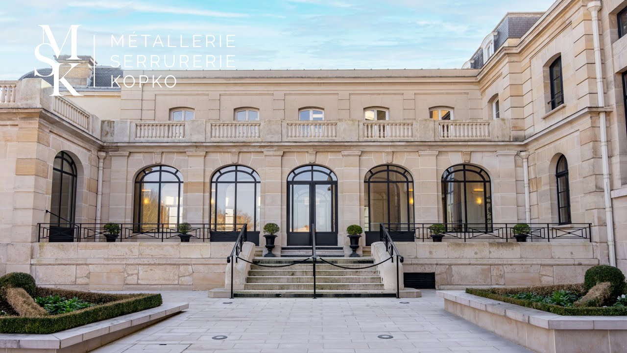 MSK | Fabrication et pose de 6 fenêtres cintrées en acier pour un site classé au patrimoine UNESCO