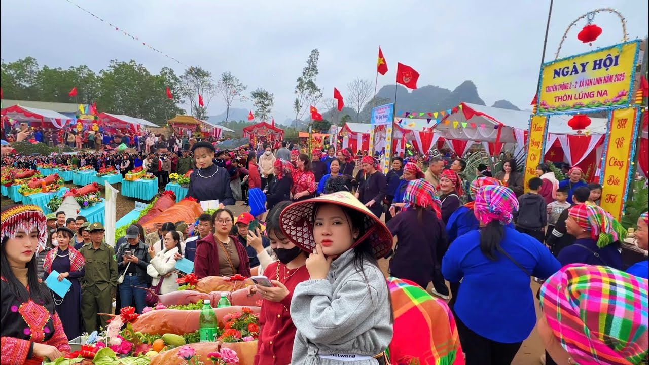 LỄ HỘI VẠN LINH CHI LĂNG - CƯỜI RỤNG RĂNG CÔ GÁI VÉN VÁY NHẢY DÂY