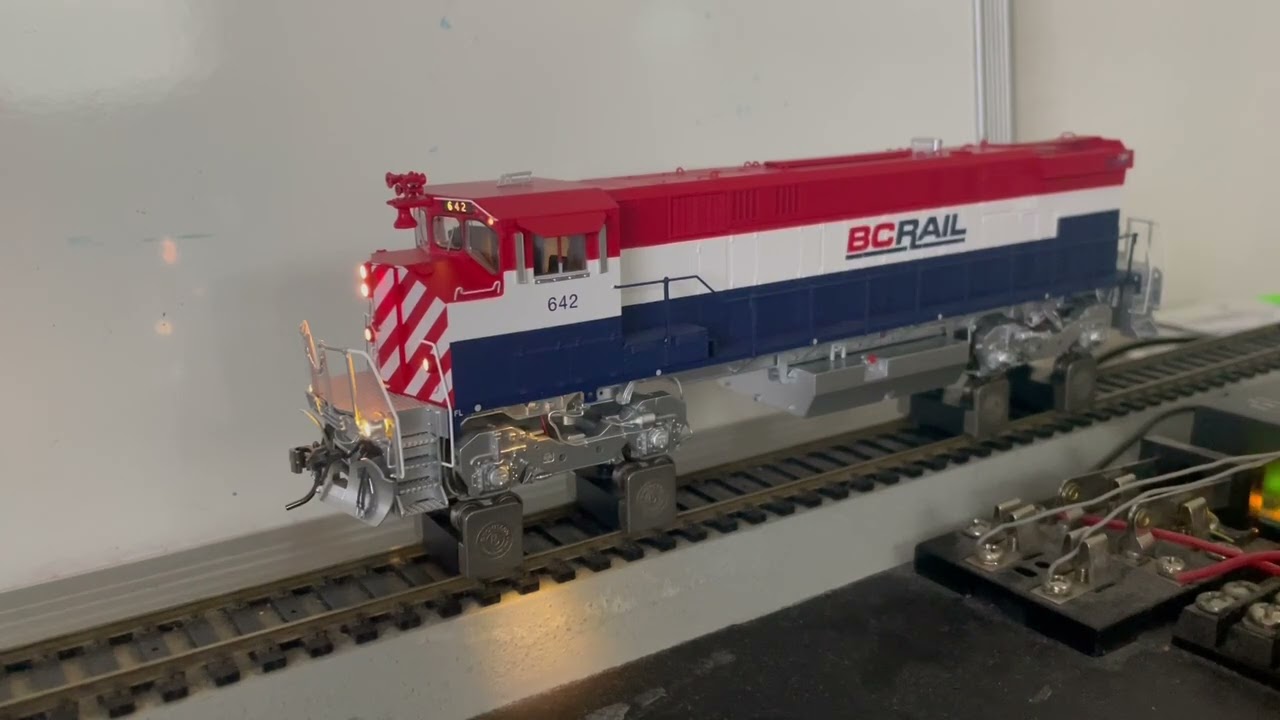 Rapido BC Rail MLW M420 #642 w/Loksound 5