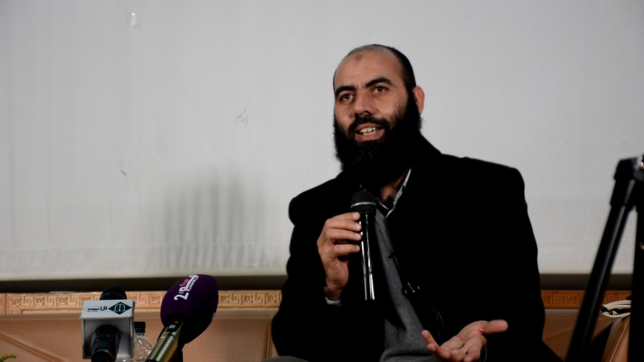 الأستاذ ياسين العمري : مايجب أن تعلمه قبل ان تعمل في مؤسسة ربوية