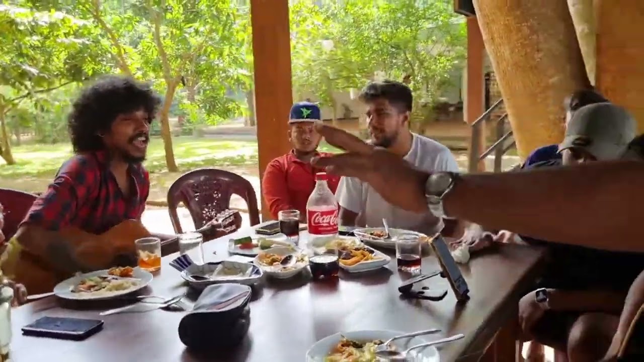 Hanga gal lene inna kumariye 🍻 පිස්සු මිතුරන් සමඟ විනෝද වන්න.❤️