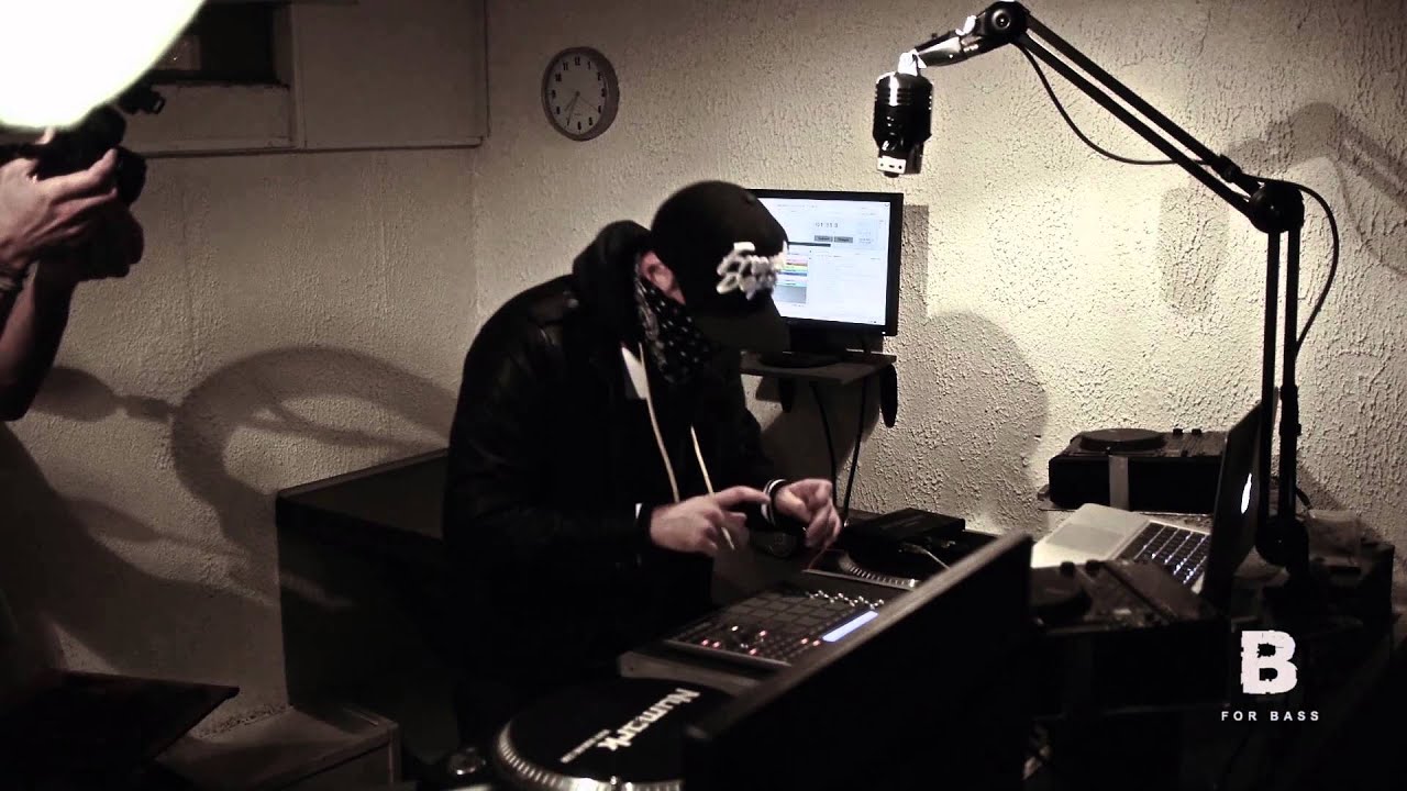 B for BASS Radioshow Live #1 w/ SCARFINGER (MPC LIVE)