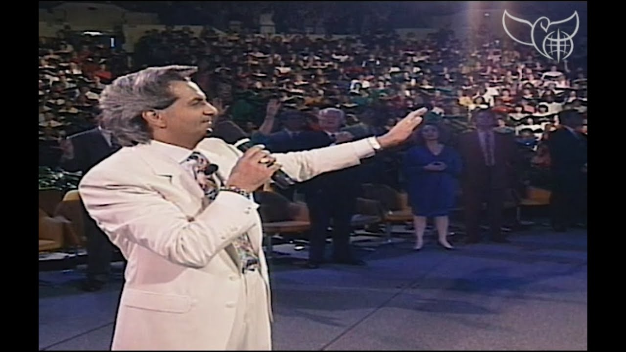 Pastor Benny Hinn Worship - What a Healing Jesus/Hallelujah Chorus