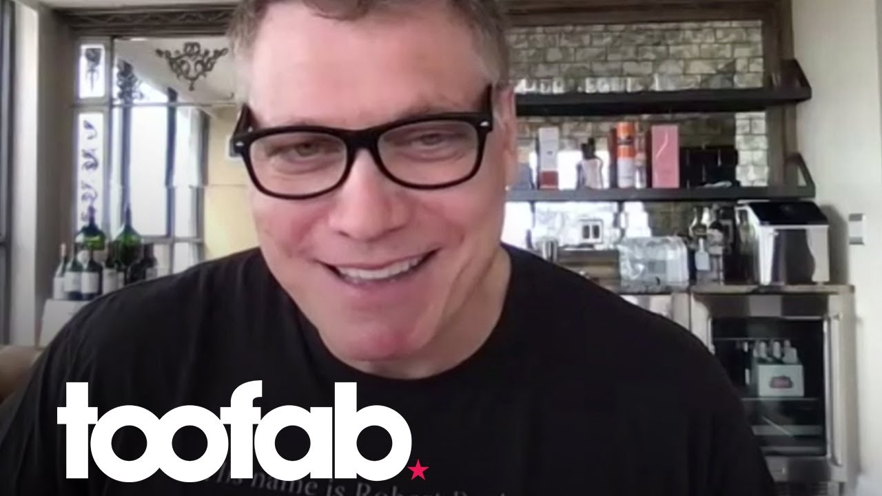 Holt McCallany on Jason Statham, Losing Marvel Role & Mindhunter | toofab