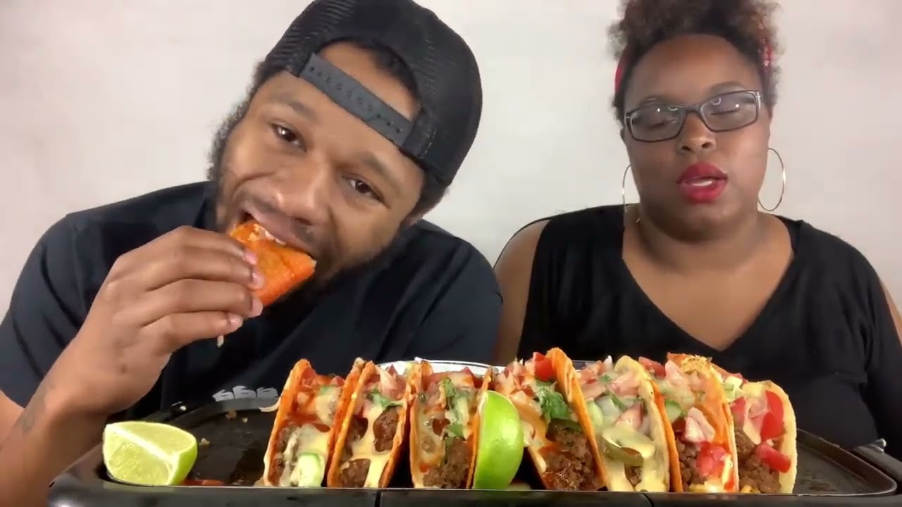 TALKING OVER & MAKING JAE ANGRY MUKPRANK W  EXTRA CHEESY NACHO CHEESE TACOS MUKBANG!