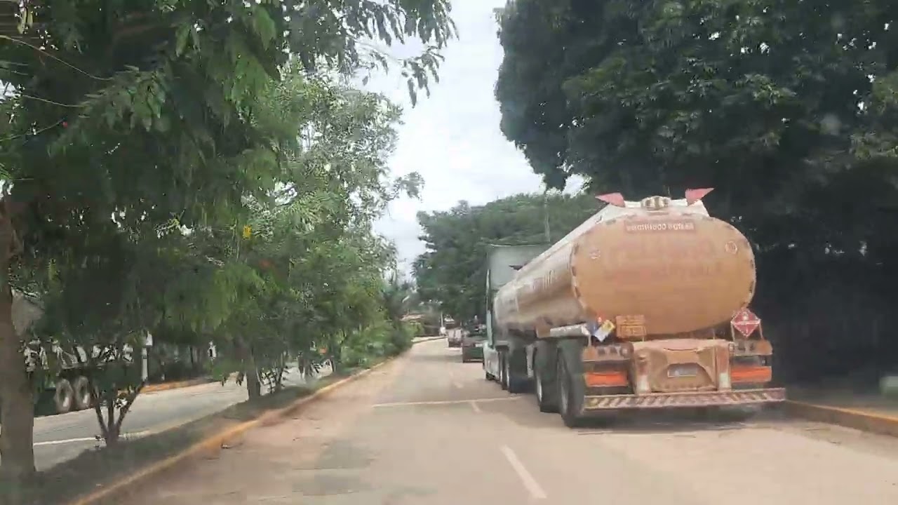 Llegando a la ciudad de Iñapari frontera con país Brasil. Papá viajero. 05-01-29