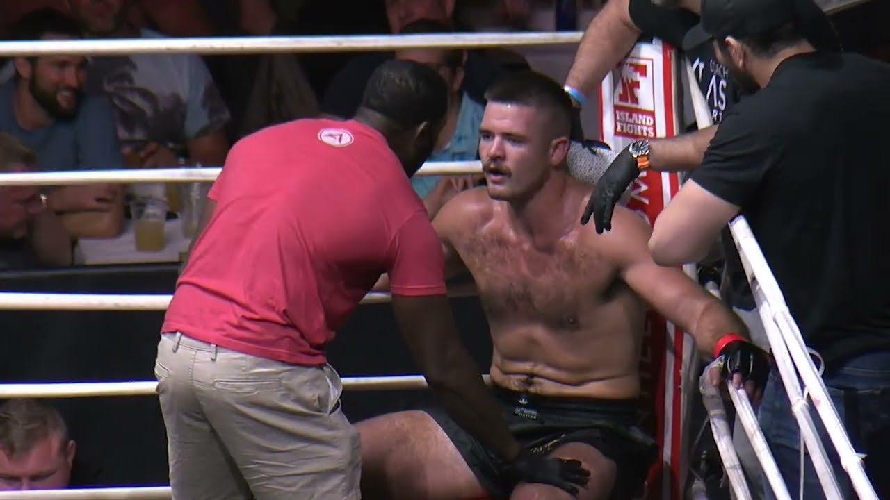Coleman Young vs. Marcus Francis &mdash; Full Fight | Islandfights.com