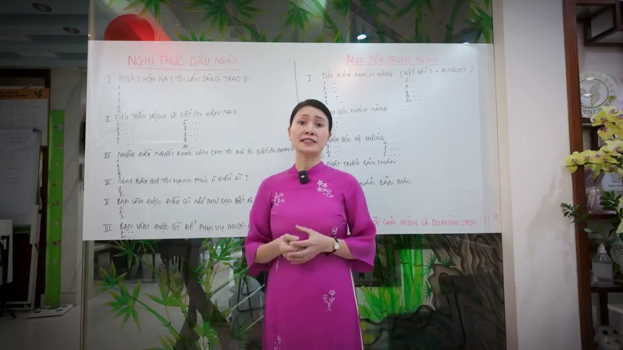 Nghi thức đầu ngày  PT Hoa Sen