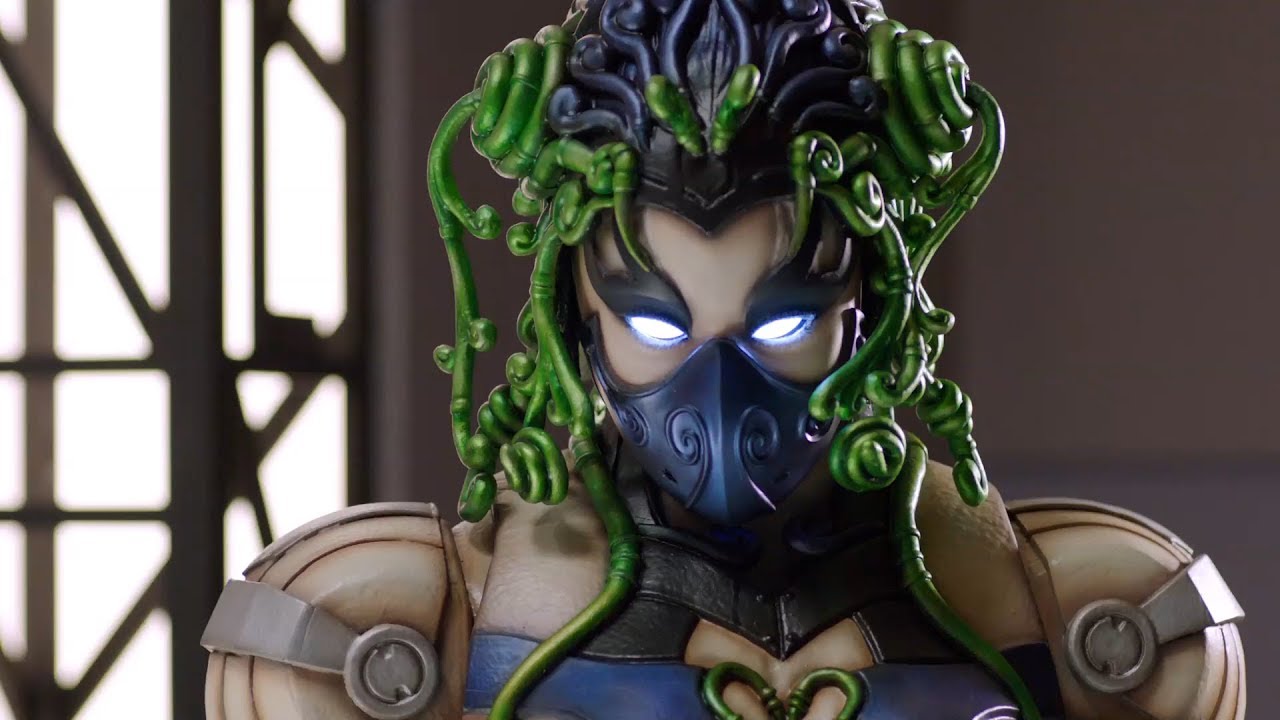 Metal Alice in Power Rangers Megaforce Episodes | Power Rangers Official