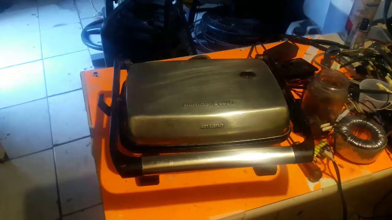 Sandwichera Hamilton,  reparación x que no calienta