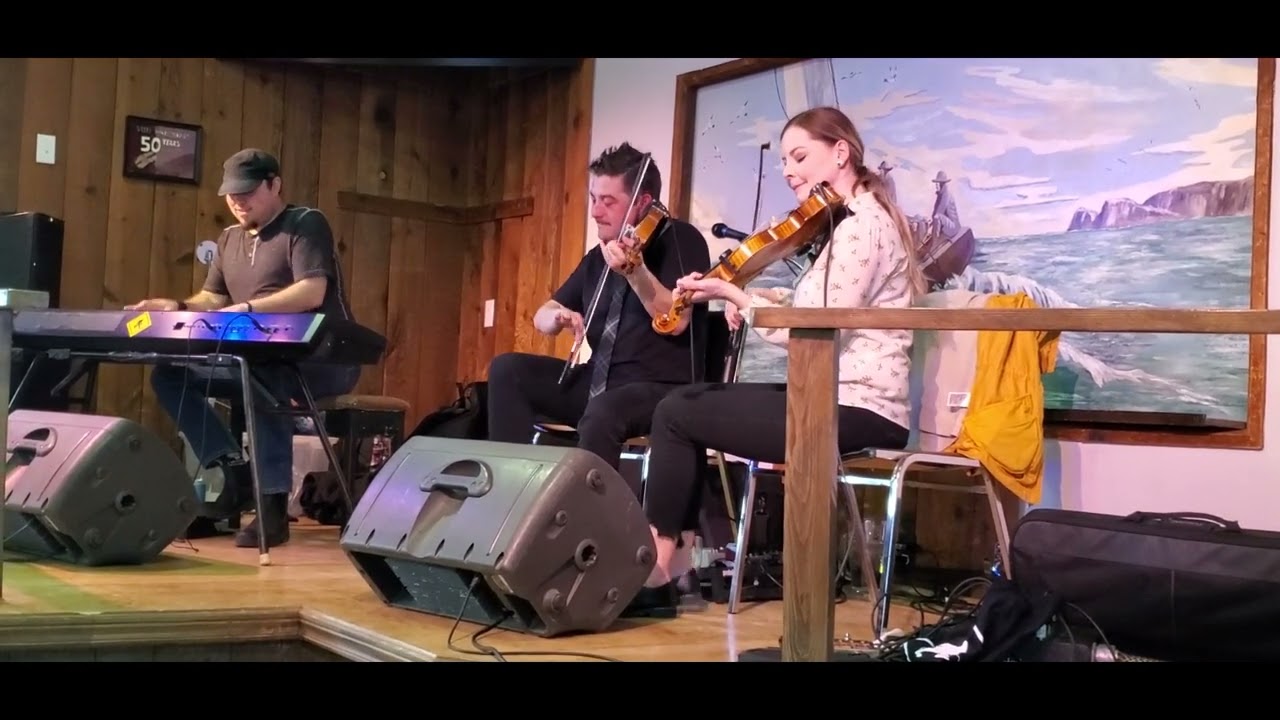 Saturday Afternoon at the Doryman Pub Apr. 16,2022