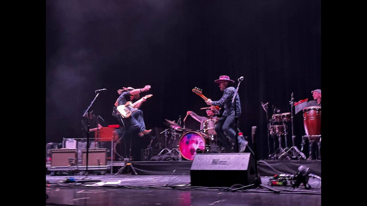 Lukas Nelson & Promise Of The Real 