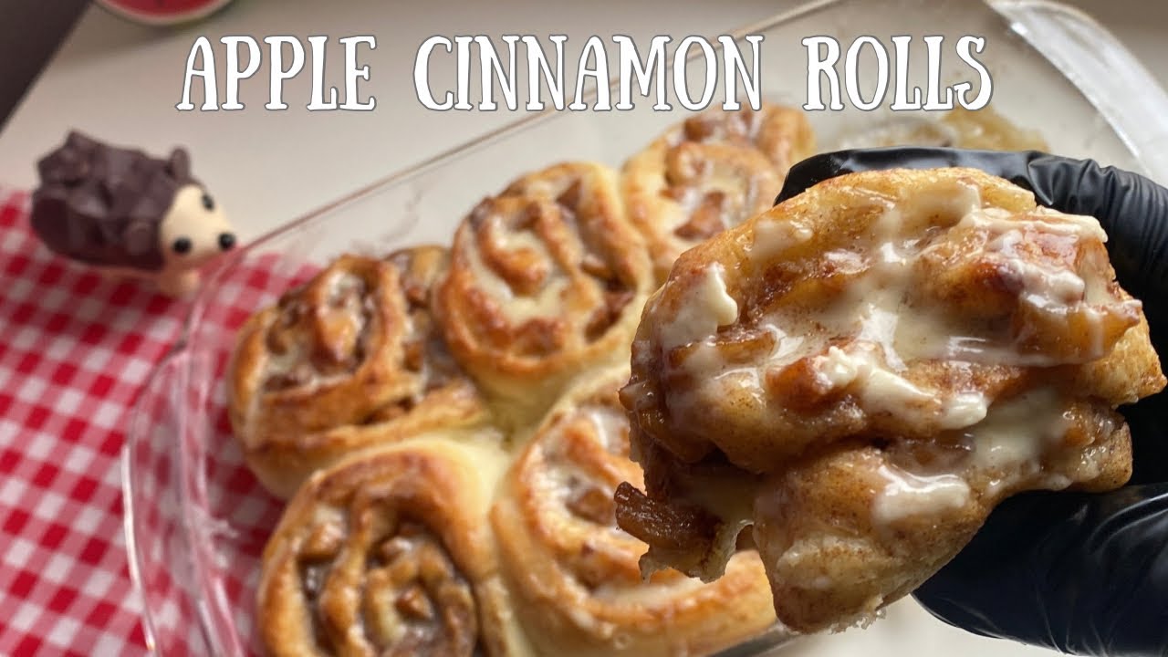 Gooey apple cinnamon rolls recipe 🍎 bake with me!