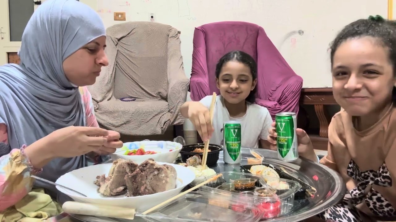 شوشي  ولغلوغ في سفرة واحدة