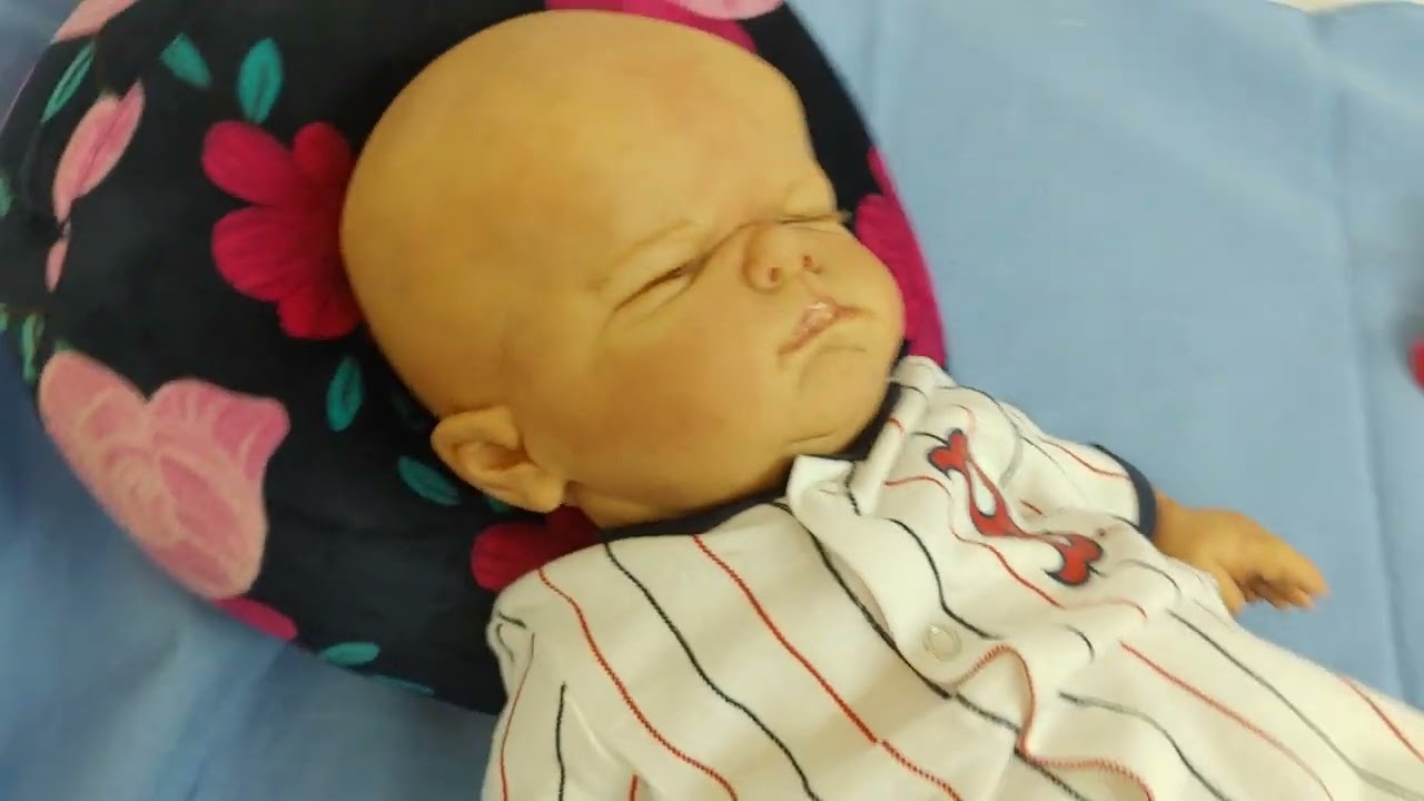 Box Packing for Nino Custom Reborn Doll
