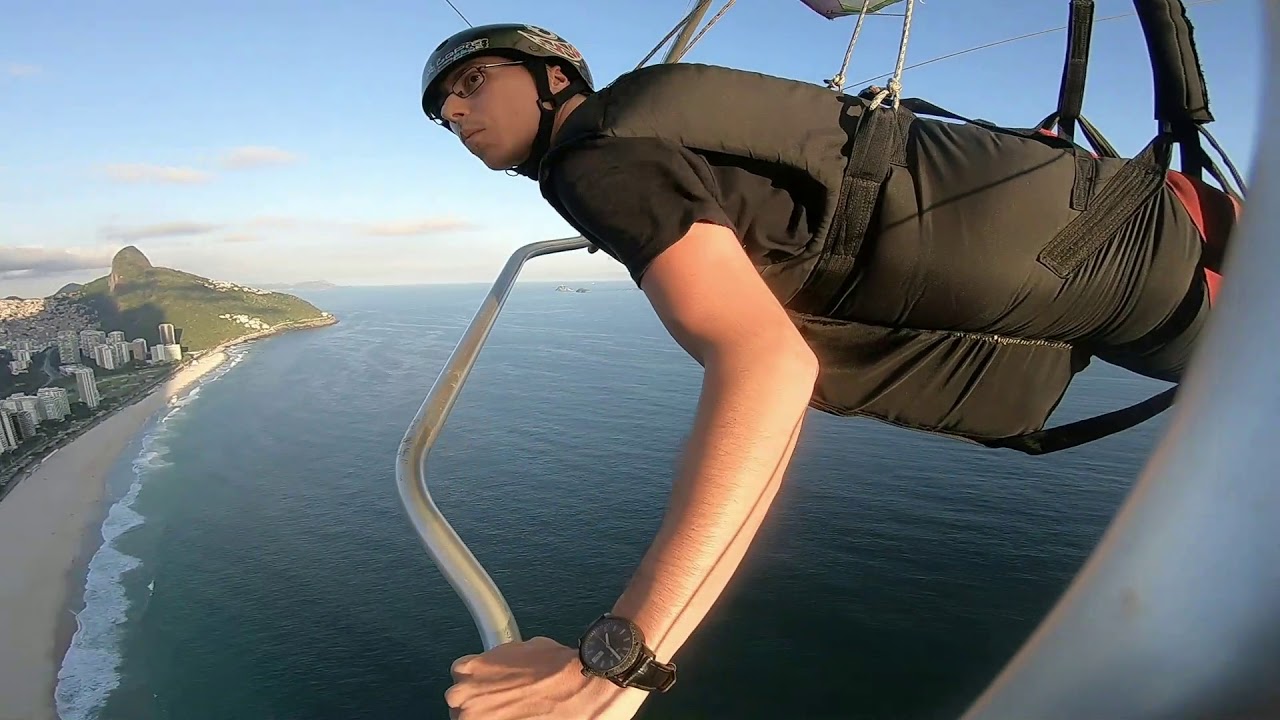 Voo de Asa Delta em S&atilde;o Conrado - Rio de Janeiro / Hang Gliding in Rio