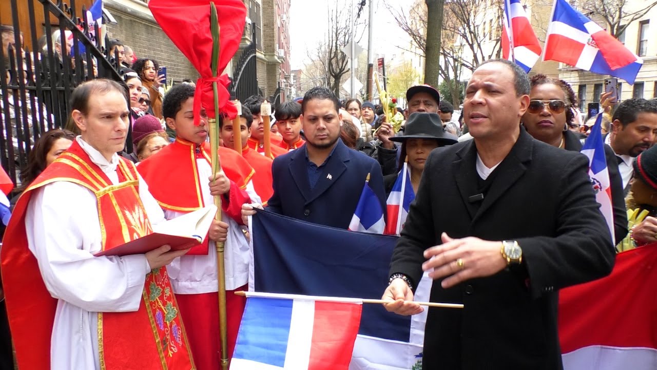 Vigilia en el Bronx por tragedia de Rep Dominicana. Data Informativa Cornelio Olivo.