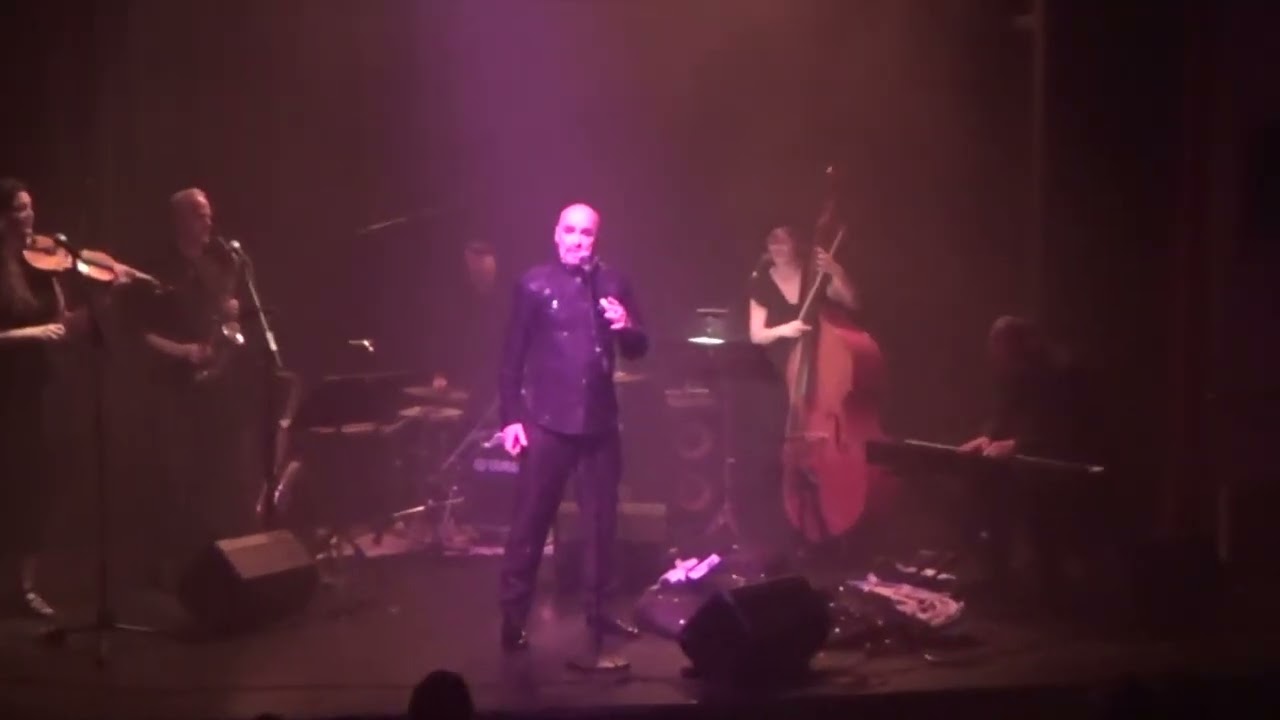 NON, JE NE REGRETTE RIEN - Carl Ewerth & Det Kungliga Patrasket - Aftonstjärnan