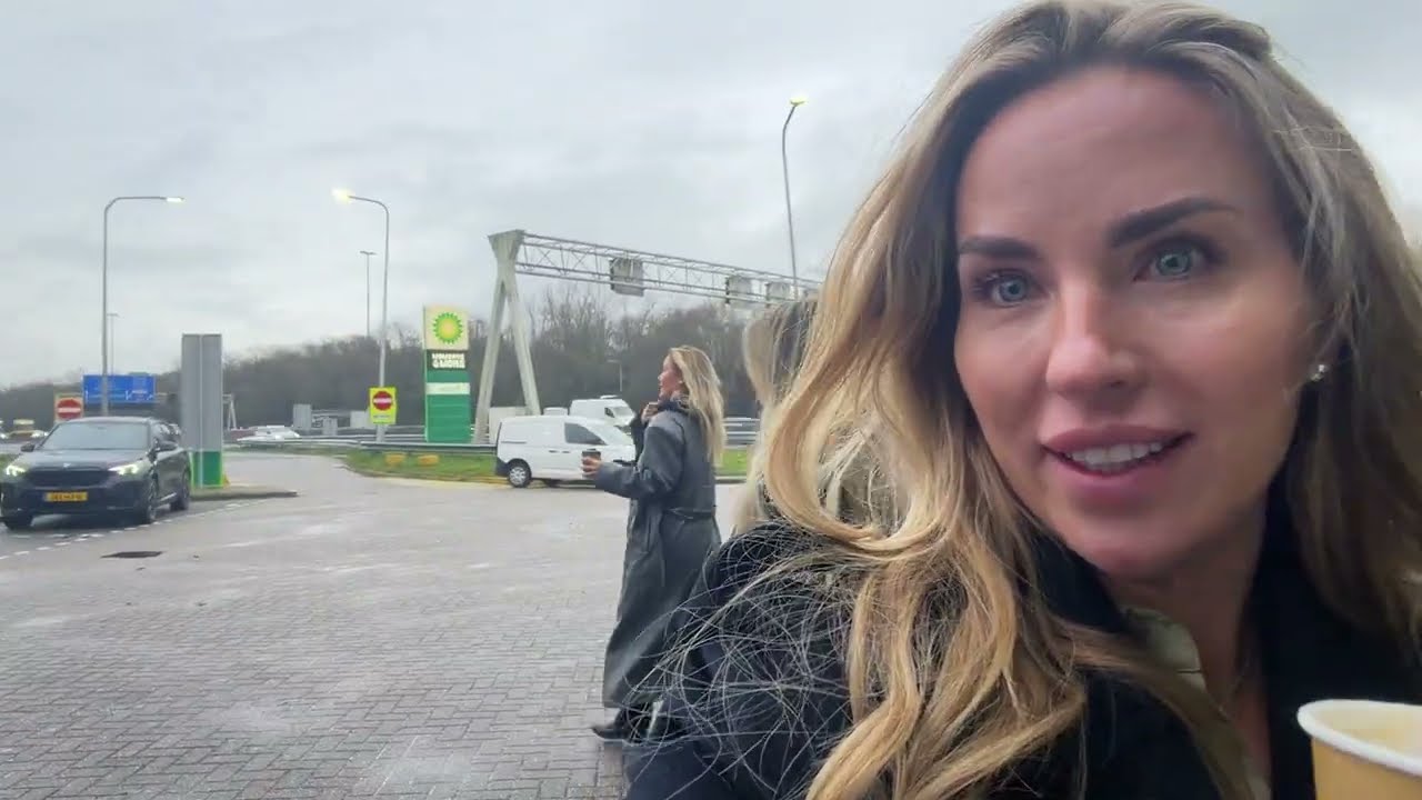 WE ZIJN WEER TERUG!  | Vedder & Vedder de Serie afl.#89