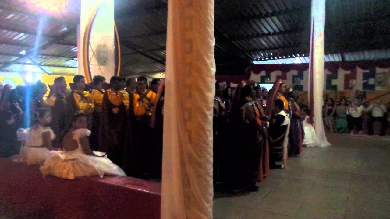 Casamento no templo Sumaro do Amanhecer
