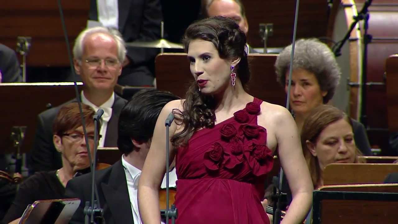 NEUE STIMMEN 2013 - Semifinal: Pastawski sings „Una voce poco fa