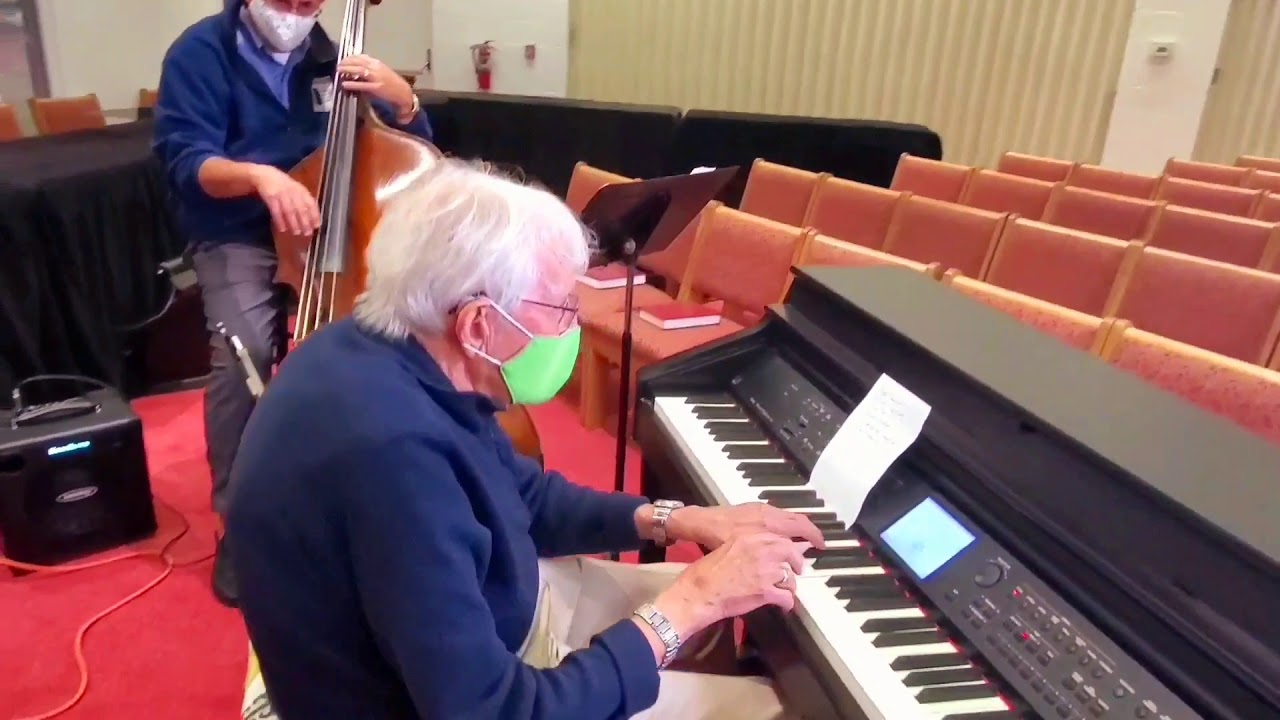 The Tommy Witten Trio plays Vince Guaraldi's 
