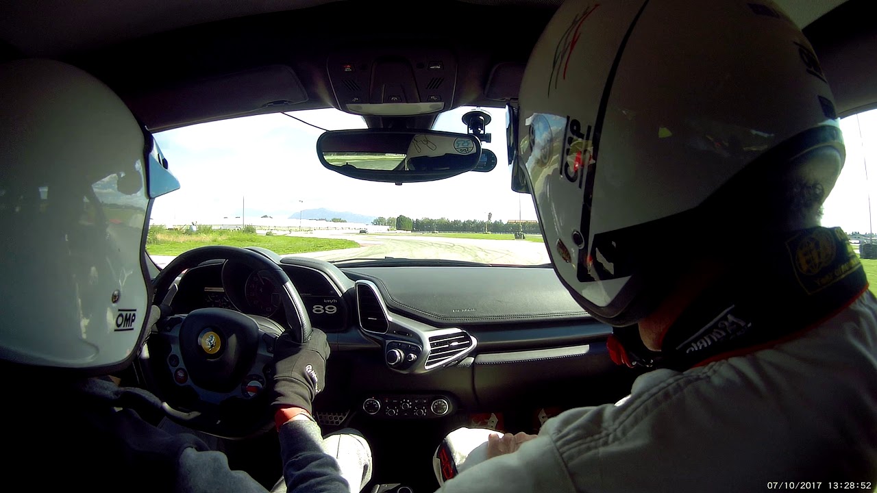 Ferrari 458 RSE Italia - Istruttore soddisfatto della performance