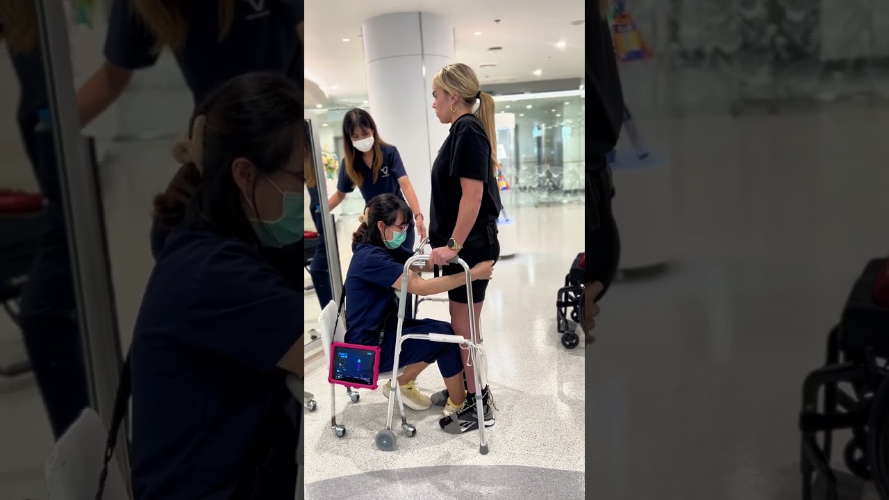 Julia, who has a T6-T7 complete SCI, taking steps after no leg movement for nearly a year 🥹