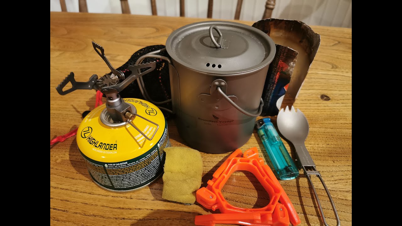 Boundless Voyage 750ml Titanium Pot Review - Fitting my cook system in it.