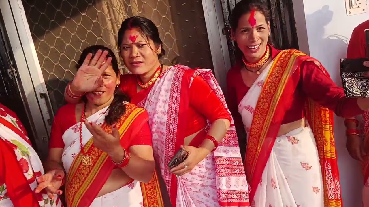 खटीमा अमाऊ सौ 2 की महिला होली 🙏🙏🚩