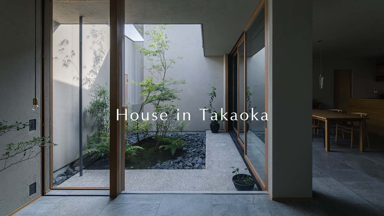 House in Takaoka / 高岡の家