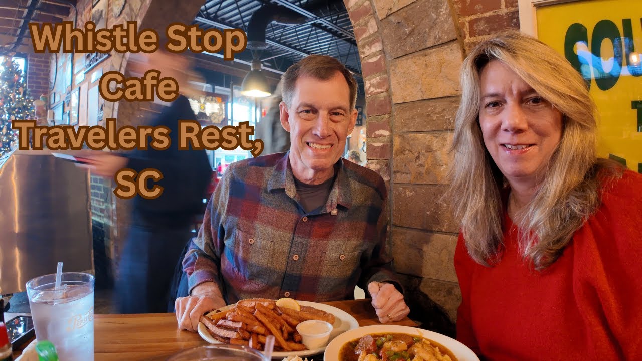 Обед в кафе Whistle Stop — Travelers Rest, Южная Каролина