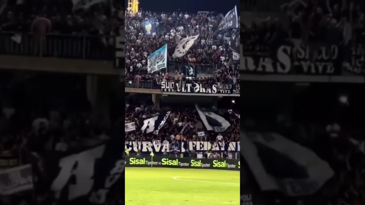ULTRAS NAPOLETANI A LECCE