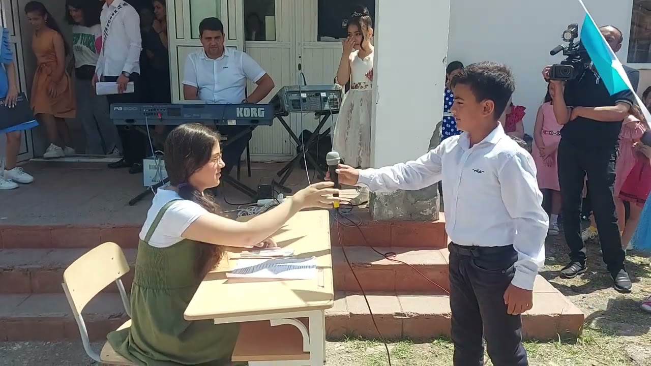 İmişli rayon Yuxarı Qaralar. 7a-Aylin və 5b Fariz.