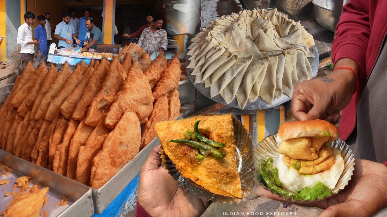 1000 Samosa & Vada Pav Sell Everyday | 3 Types Chutney ￼@IndianFoodExplorer 