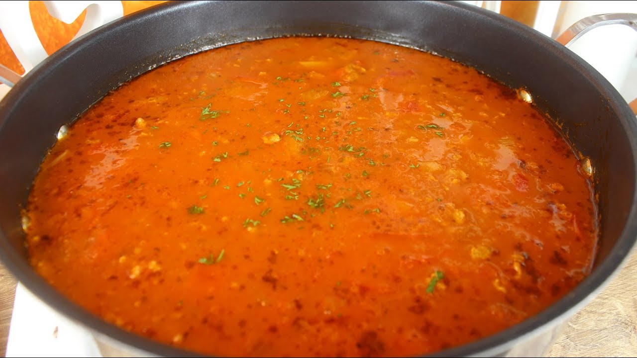 Перечный суп с фаршем, картофелем и луком, вкусный рецепт с большим количеством овощей